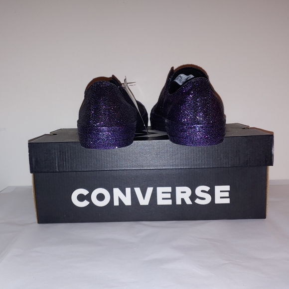 Purple black galaxy glitter low top converse - Picture 5 of 8